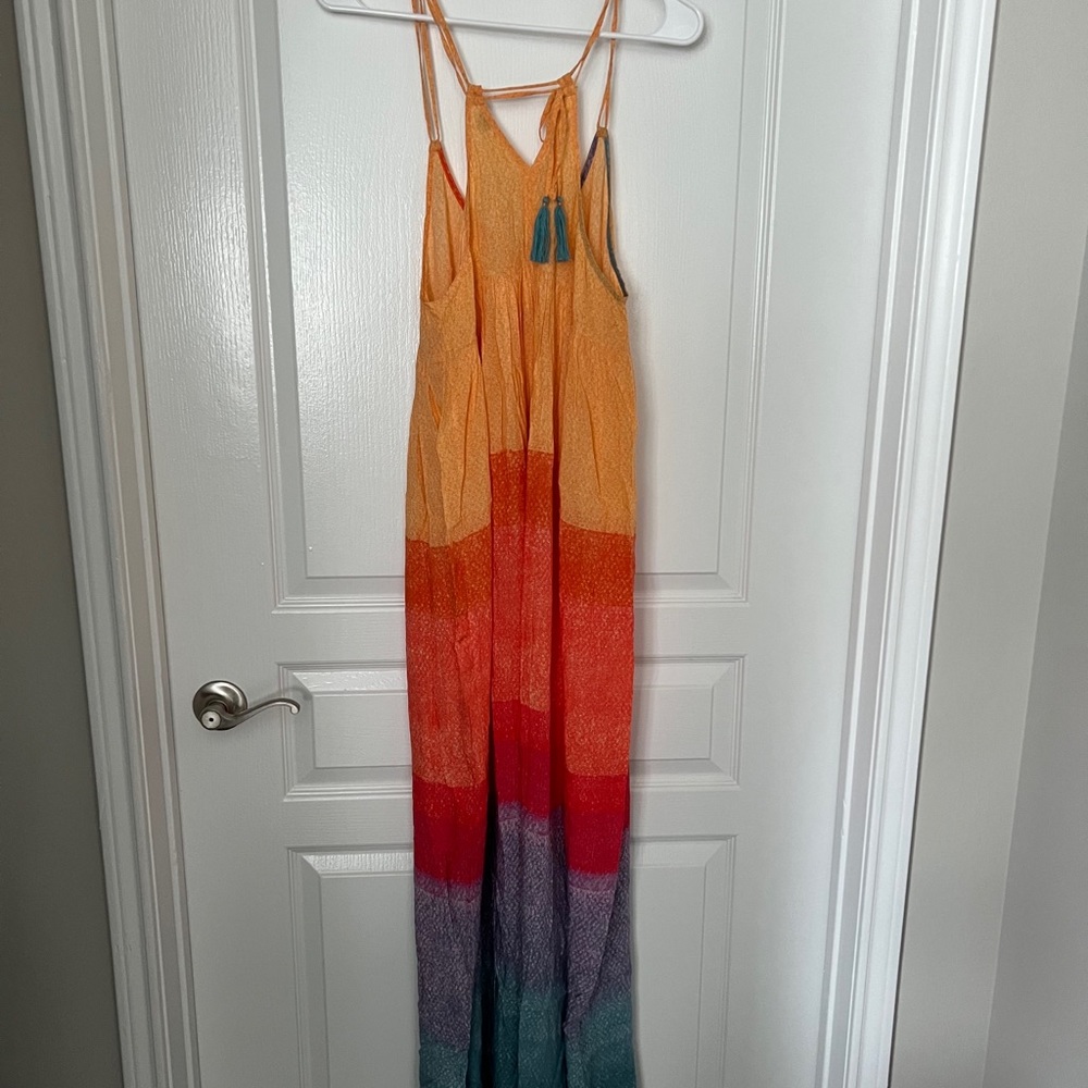 Dress - Picture 6 of 7